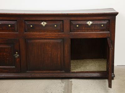 Early 18th Century Cabinet Dresser