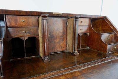 Early 18th Century English Walnut Veneered Stepped Interior Georgian Bureau Desk