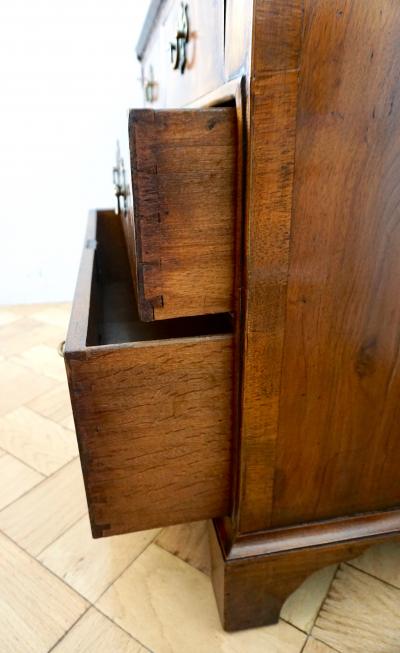 Early 18th Century English Walnut Veneered Stepped Interior Georgian Bureau Desk