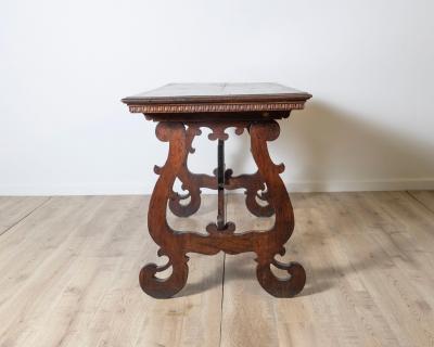 Early 18th Century Italian Fratino Table in Walnut Umbrian Origin