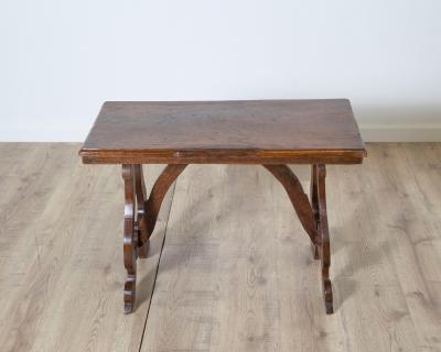 Early 18th Century Petite Tuscan Fratino Table in Solid Walnut