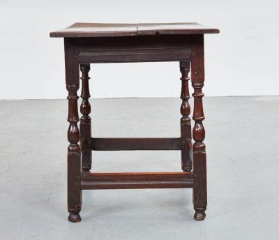 Early 18th c Box Stretcher Center Table