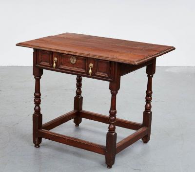 Early 18th c English Oak Single Drawer Table