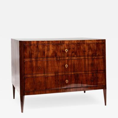 Early 19th Century Biedemeier Walnut Chest Of Drawers