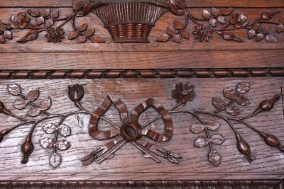 Early 19th Century Mirrored Interior French Display Cabinet