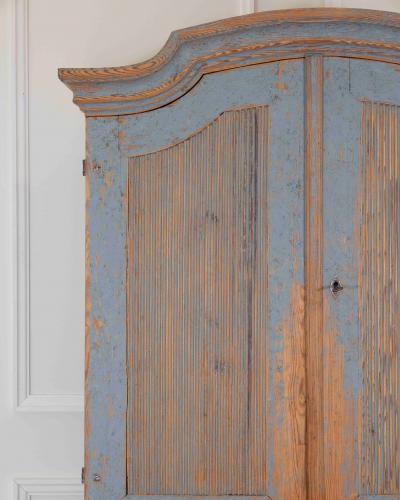 Early 19th Century Rococo Cabinet with Reeded Top Doors