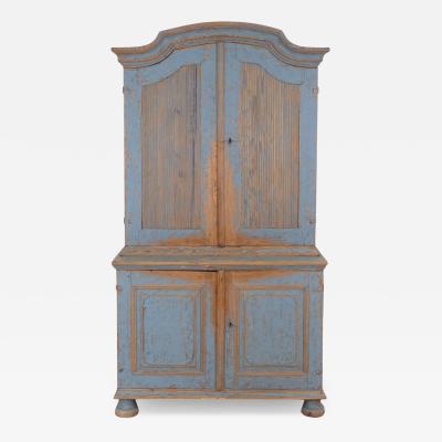 Early 19th Century Rococo Cabinet with Reeded Top Doors