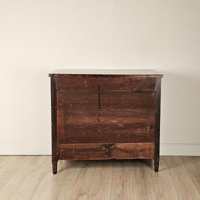 Early 19th Century Tiger Striped Mahogany Chest England circa 1810