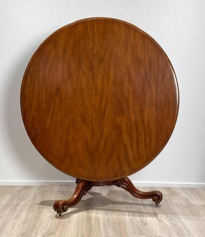 Early 19th Century William IV Mahogany Center Table
