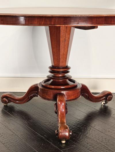 Early 19th Century William IV Mahogany Center Table