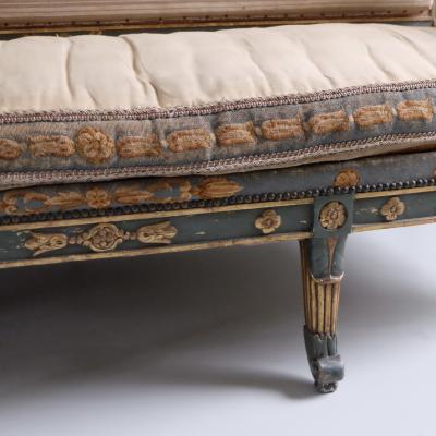 Early 19th century carved wood sofa