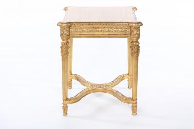 Early 20th Century Carved Giltwood End Table