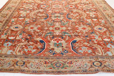 Early 20th Century Colorful Persian Heriz Handwoven Wool Carpet
