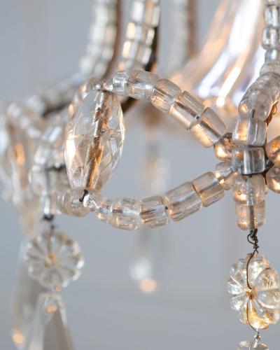 Early 20th Century Italian Crystal and Giltwood Chandelier