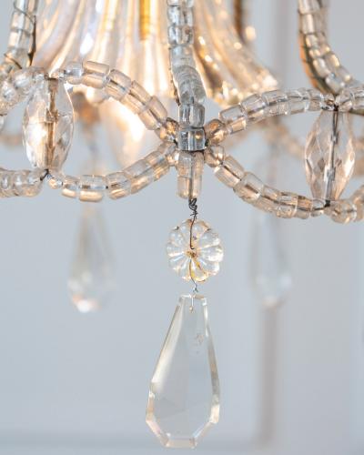 Early 20th Century Italian Crystal and Giltwood Chandelier