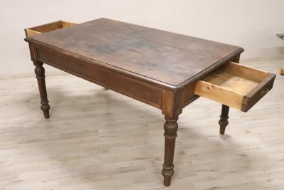 Early 20th Century Italian Rustic Kitchen Table or Dining Table in Oak Wood