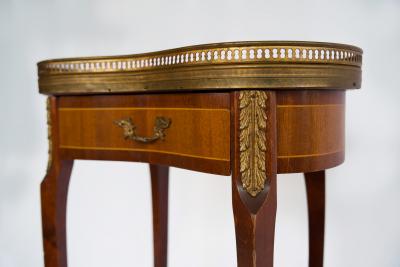 Early 20th Century Louis XV Style French Inlaid Marble Top Side Table