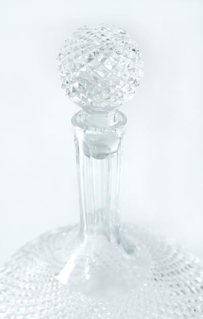Early 20th Century Pair of Cut Crystal Drinks Decanter 