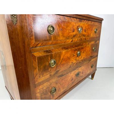 Early 20th Century Swedish Dresser