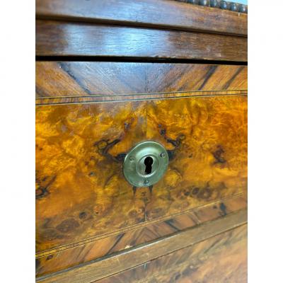 Early 20th Century Swedish Dresser