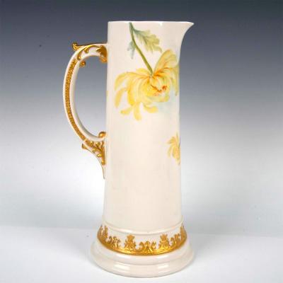 Early 20th Century Tall North American Painted Gilt Porcelain Tankard