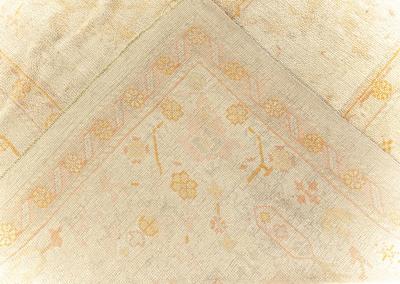Early 20th Century Turkish Oushak Rug in Beige Orange Yellow Shades