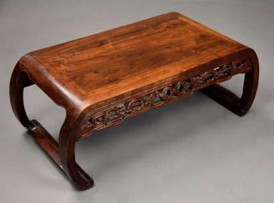 Early 20th century Chinese padouk rectangular low table