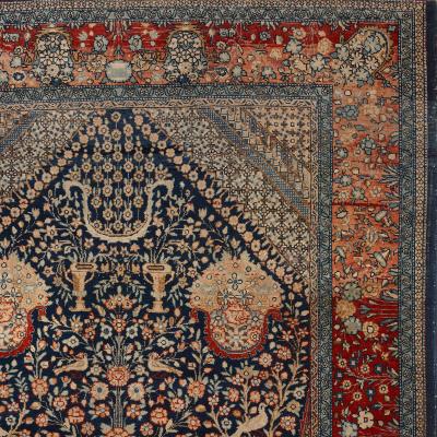 Early 20th century Persian Kashan floral wool rug