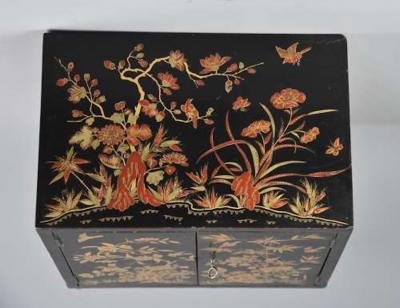 Early 20th century highly decorative Chinese lacquered table cabinet