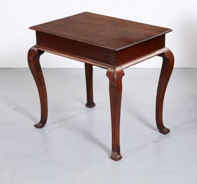 Early Georgian Oak Side Table