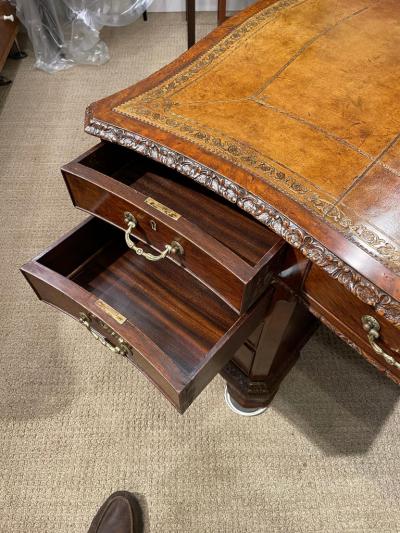 Early Victorian Burl Walnut 2 Pedestal Desk