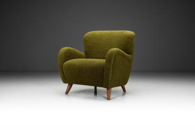 Easy Chair with Angled Beech Legs and Deep Green Upholstery Europe 1940s