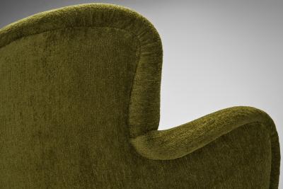 Easy Chair with Angled Beech Legs and Deep Green Upholstery Europe 1940s