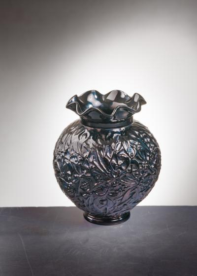 Edvin Ollers Edvid Ollers glass vase for Elme glassworks