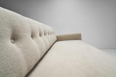 Edward Wormley Edward Wormley New York Sofa Version 5316 for DUX Sweden 1950s