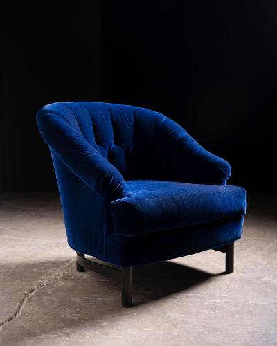 Edward Wormley Edward Wormley for Dunbar Custom Model 6793 Club Chairs in Sapphire Blue Mohair