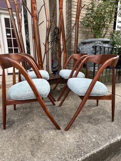 Edward Wormley FOUR MID CENTURY MODERN COMPASS DINING CHAIRS ATTRIBUTED TO EDWARD WORMLEY