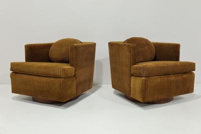 Edward Wormley Rare Edward Wormley for Dunbar Model 251 Swivel Lounge Chairs