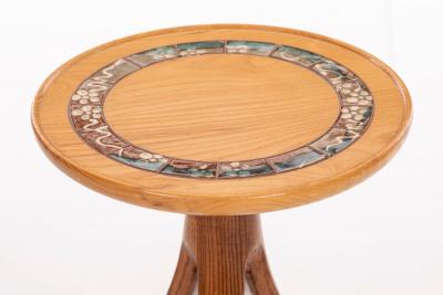 Edward Wormley Splayed Leg Pedestal Table