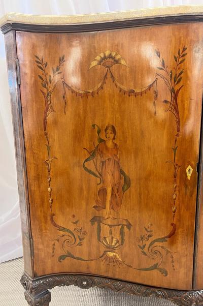 Edwardian Adams Style Marble Top Curved Front Finely Detailed Commode
