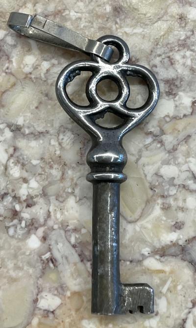 Edwardian Adams Style Marble Top Curved Front Finely Detailed Commode