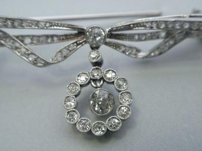 Edwardian Diamond and Platinum Bow Pin C 1900