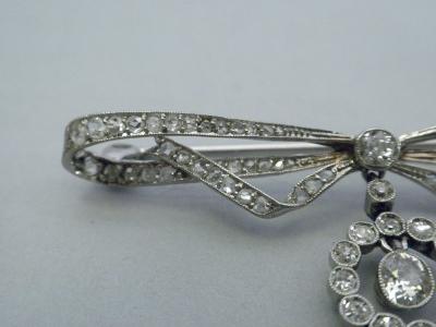 Edwardian Diamond and Platinum Bow Pin C 1900
