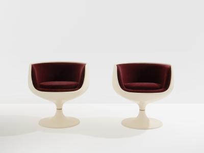 Eero Aarnio Eero Aarnio pair of Cognac chairs fiberglass alpaca velvet 1967