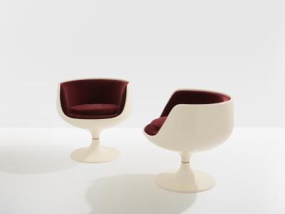 Eero Aarnio Eero Aarnio pair of Cognac chairs fiberglass alpaca velvet 1967
