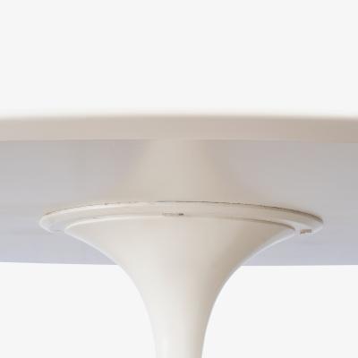 Eero Saarinen Early Eero Saarinen for Knoll 96 Tulip Pedestal Oval Dining Table in Laminate