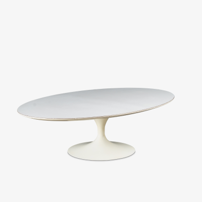 Eero Saarinen Early Eero Saarinen for Knoll Oval Pedestal Tulip Coffee Table in White Laminate