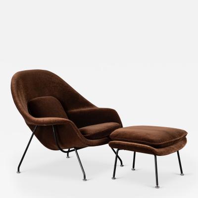 Eero Saarinen Early Eero Saarinen for Knoll Womb Chair Ottoman in Chocolate Mohair