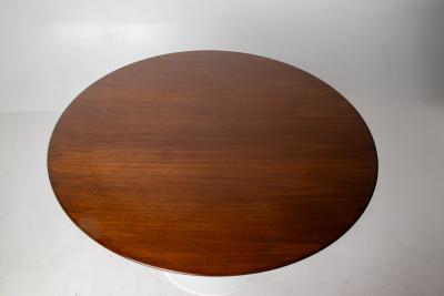 Eero Saarinen Eero Saarinen 42 Tulip Dining Table in Walnut for Knoll