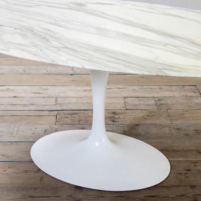 Eero Saarinen Eero Saarinen Knoll Table mod Tulip in Calacatta Marble 70s